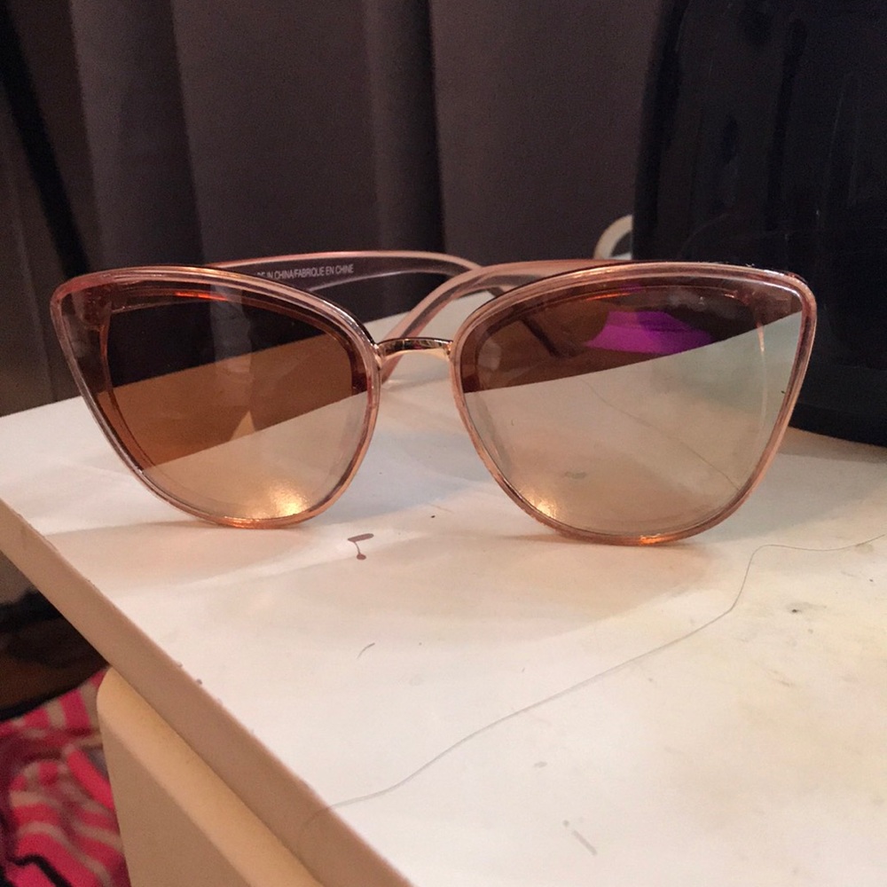 Pink Cat Eye Sunnies